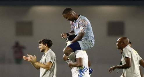 حارس الكونغو: فشلت في تسجيل ركلة الجزاء خلال التدريبات.. لكني نجحت أمام مصر 